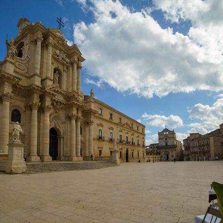 סירקוזה La Terrazza Sull'Antico Mercato Di Ortigia מראה חיצוני תמונה